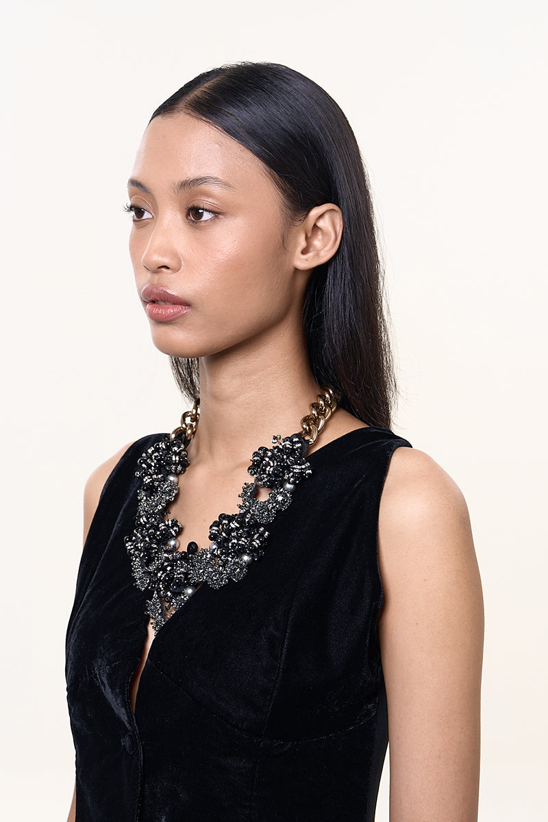 MADELINE BLACK NECKLACE - CULT MIA
