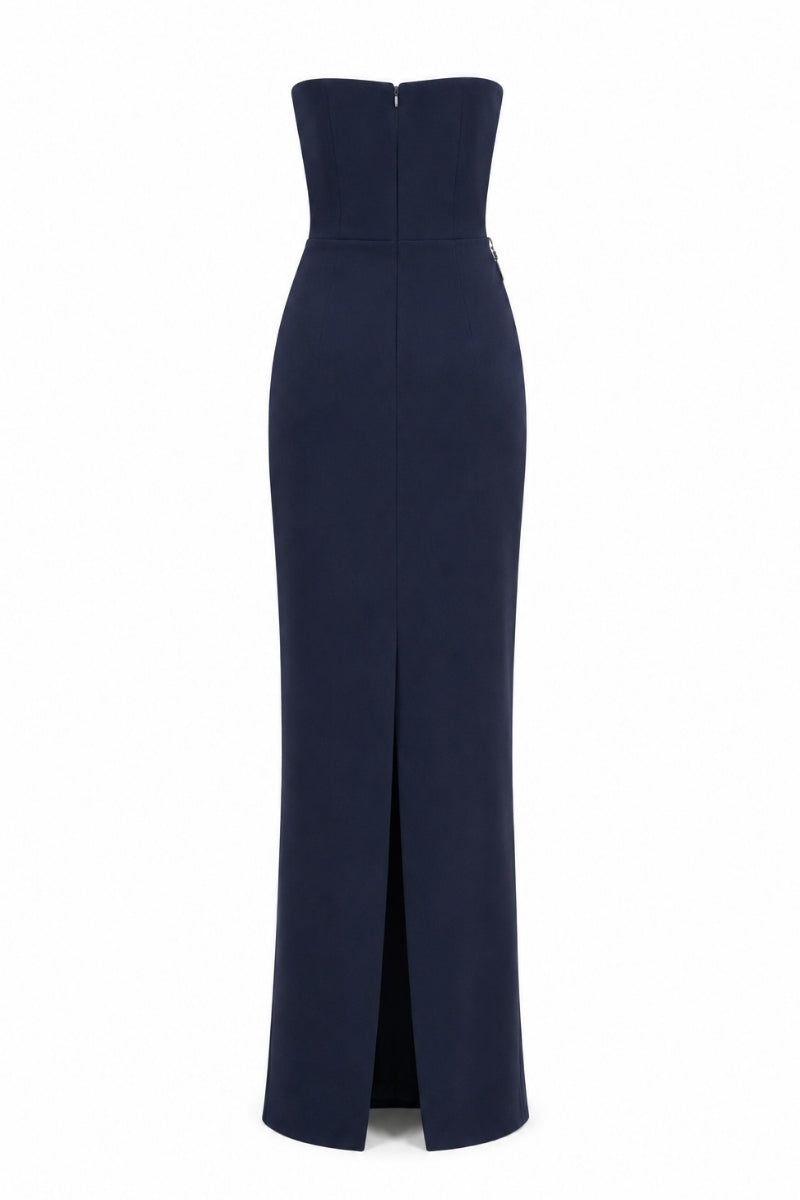 Elegant Nihan Peker STATUA gown with intricate details, flowing fabric, and sophisticated design perfect for formal occasions.