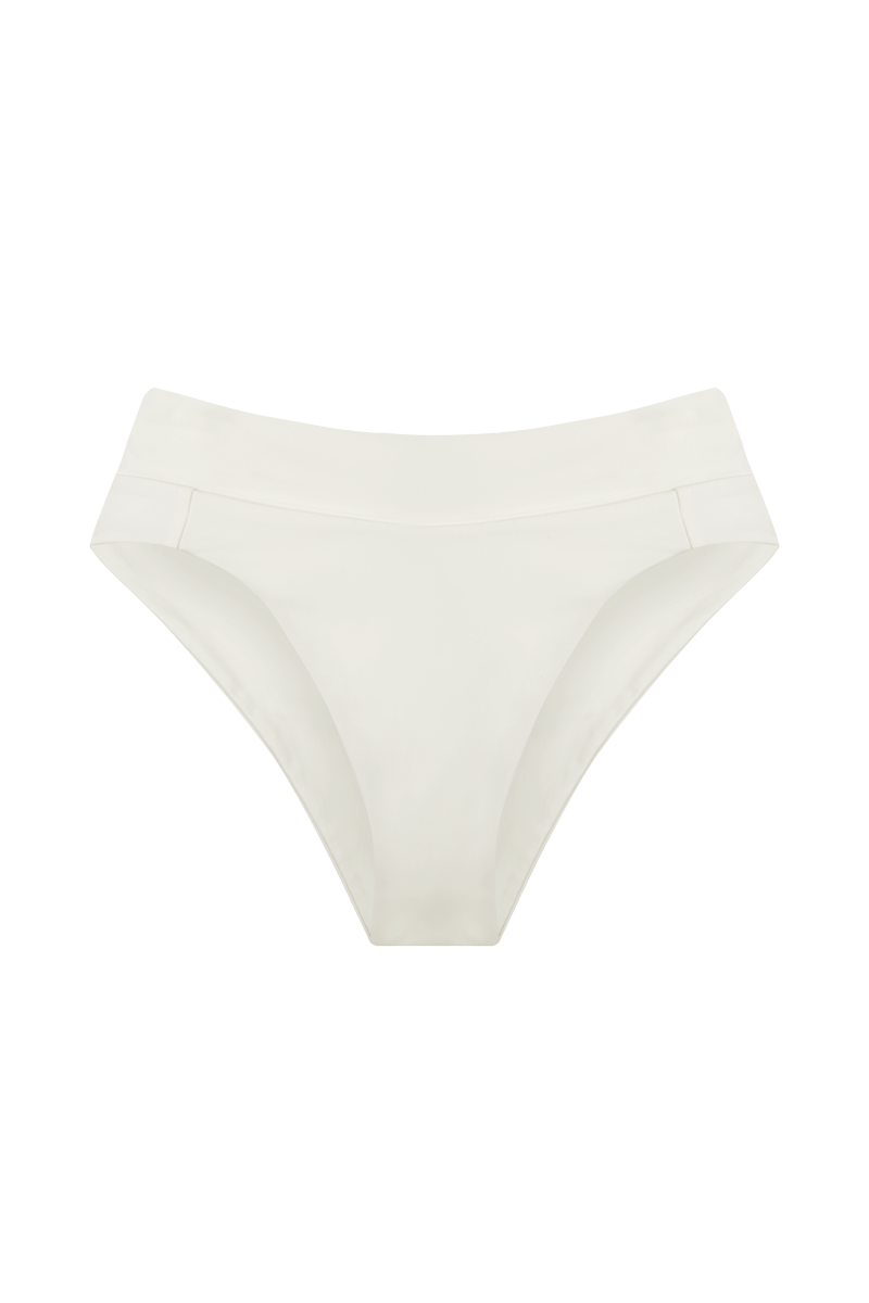 Alicia Swim Naomi bikini bottom and top in sand color, stylish swimwear set with adjustable straps and matching fabric.