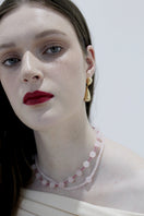 Aethera Quivana rose quartz collar necklace featuring a delicate rose quartz pendant on a fine chain.