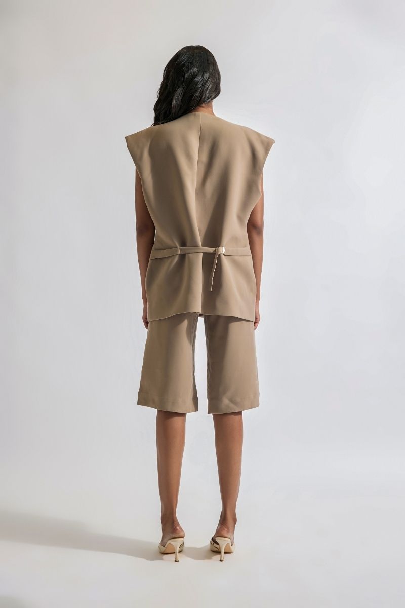 Deme By Gabriella CULT MIA X DEME co-ord set featuring a stylish matching top and pants in a trendy design.