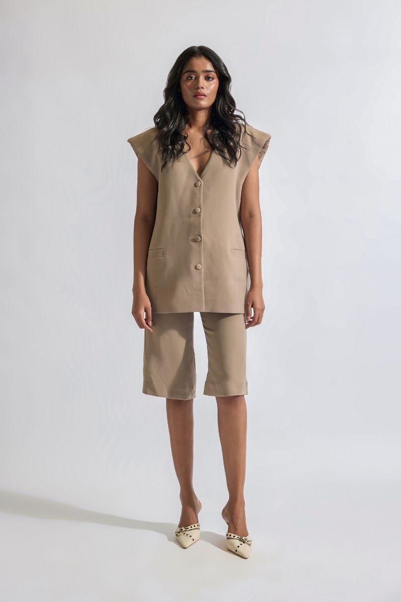 Deme By Gabriella CULT MIA X DEME co-ord set featuring matching top and bottom in stylish fabric, shown in Nica_6.jpg.