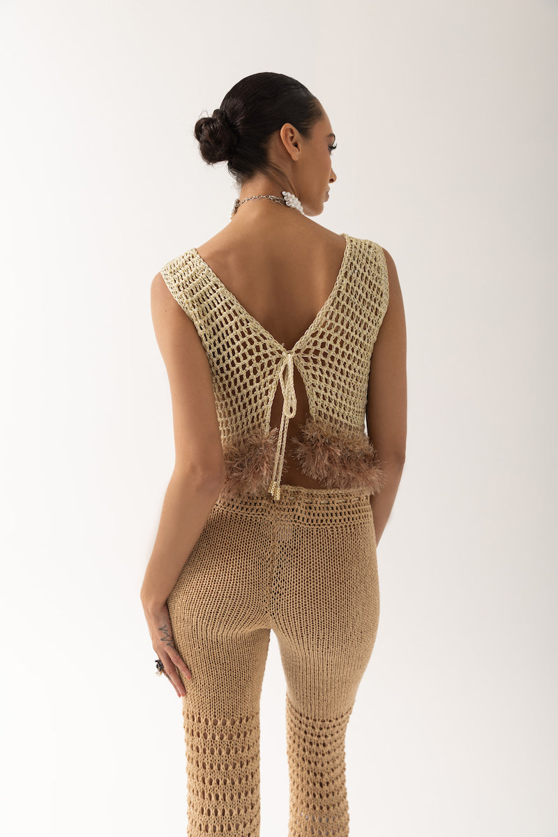 BROWN HANDMADE KNIT PANTS - CULT MIA