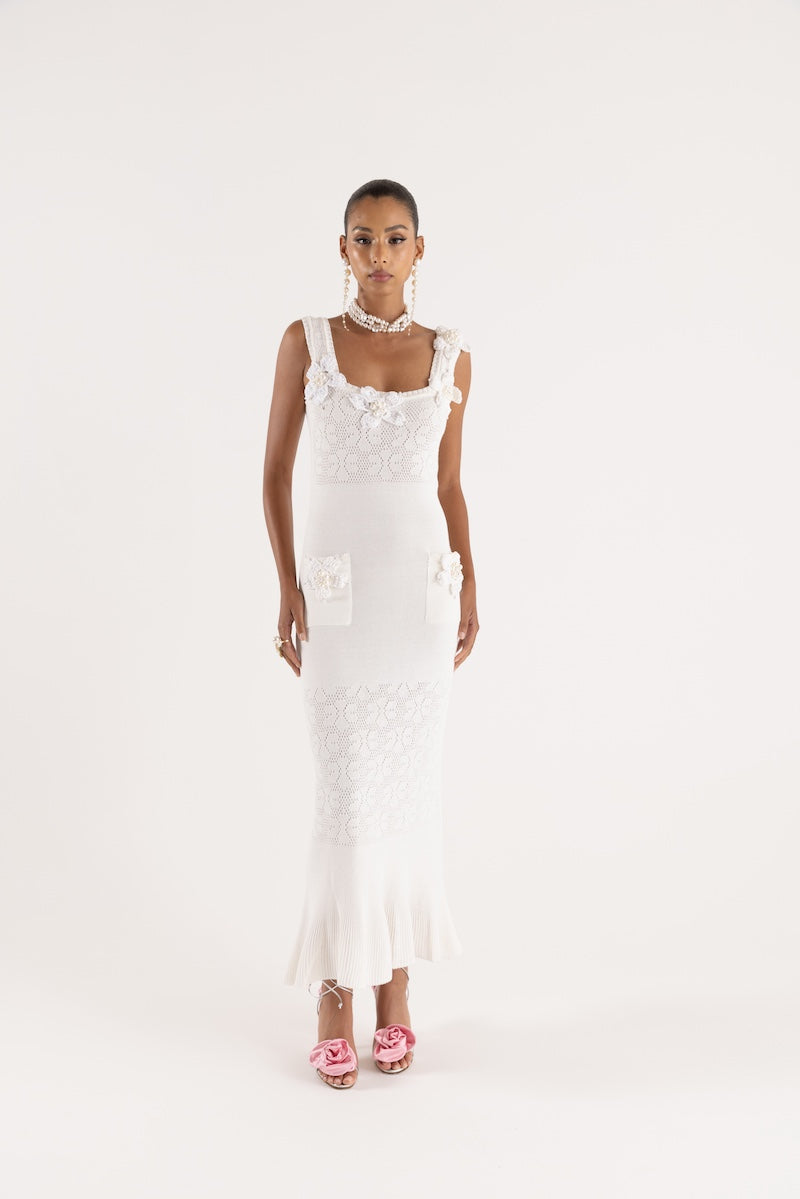 WHITE VANILLA KNIT DRESS WITH HANDMADE EMBROIDERY - CULT MIA