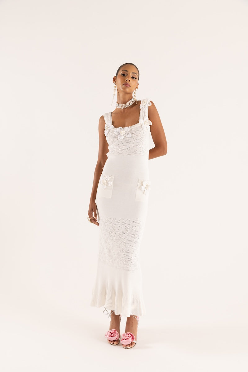 WHITE VANILLA KNIT DRESS WITH HANDMADE EMBROIDERY - CULT MIA