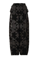 Pattern baggy trousers by MAZ Manuela Álvarez featuring a relaxed fit and bold pattern, shown in the image.