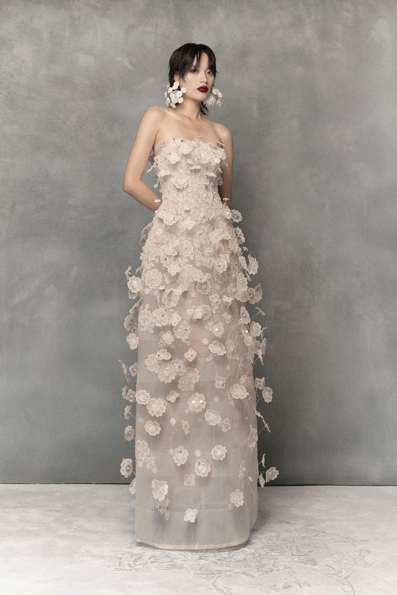 FLORAL LACE GOWN WITH METAL BEADS - CULT MIA