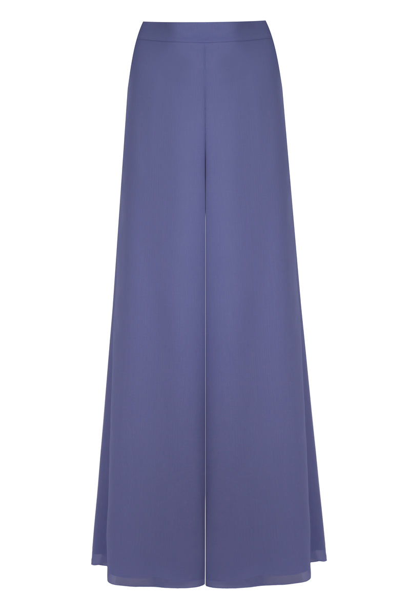 Bocan Couture silky lilac cami and high-waisted pajama set with smooth fabric, featuring a fitted camisole and matching relaxed pants.
