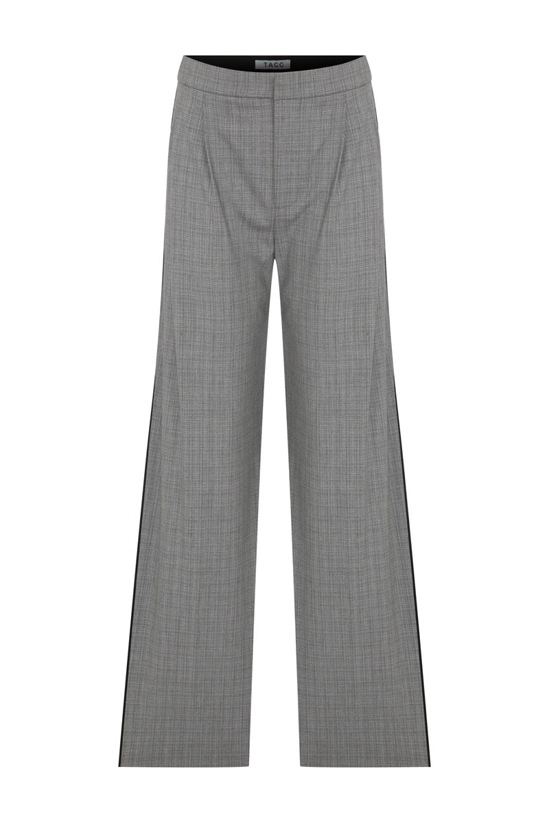 Tagg pleated wide-leg pants, stylish and comfortable pants with a flowing silhouette and pleated detailing for a modern look.