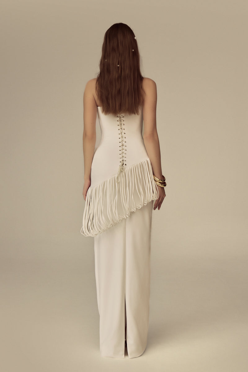 Poem Isolara midi dress, a stylish maxi dress with flowing fabric, featuring a fitted bodice and elegant design.