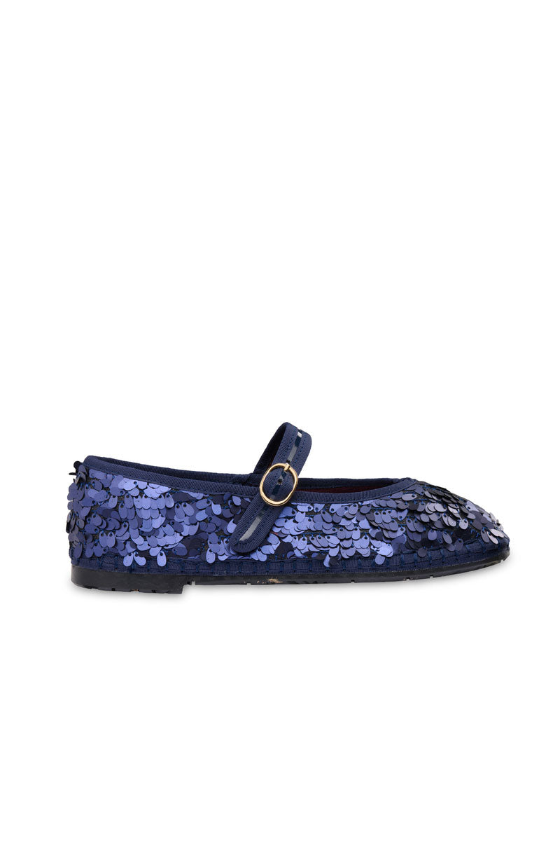 Flabelus Pierre sequins navy flats with sparkling sequin embellishments and a sleek, comfortable design.