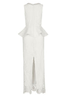 Nana Gotti Kalina maxi dress in flowing fabric, featuring a stylish design perfect for elegant summer occasions.