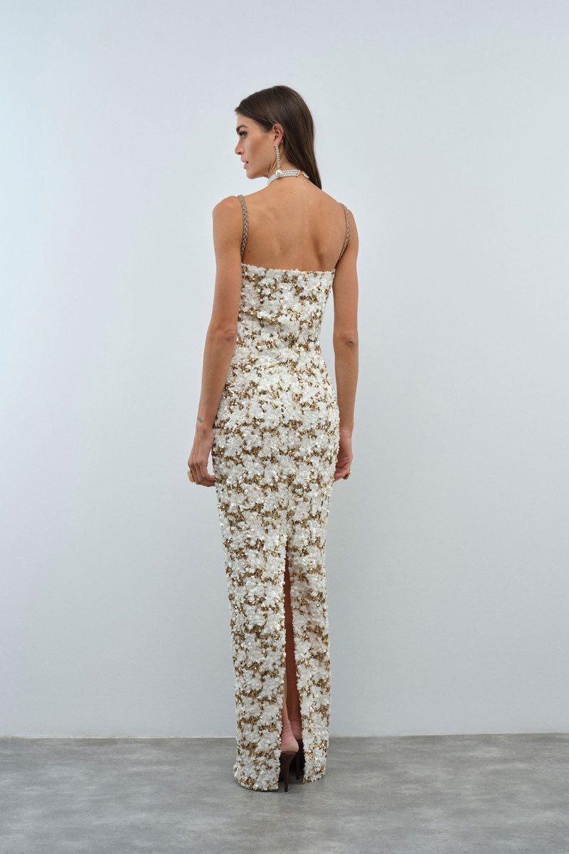 Nana Gotti Solana maxi dress in flowy fabric, featuring a bohemian style with a relaxed fit and vibrant print.