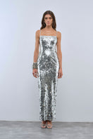 Nana Gotti Kayra Maxi Dress in flowing fabric with a stylish silhouette, featuring elegant design details.