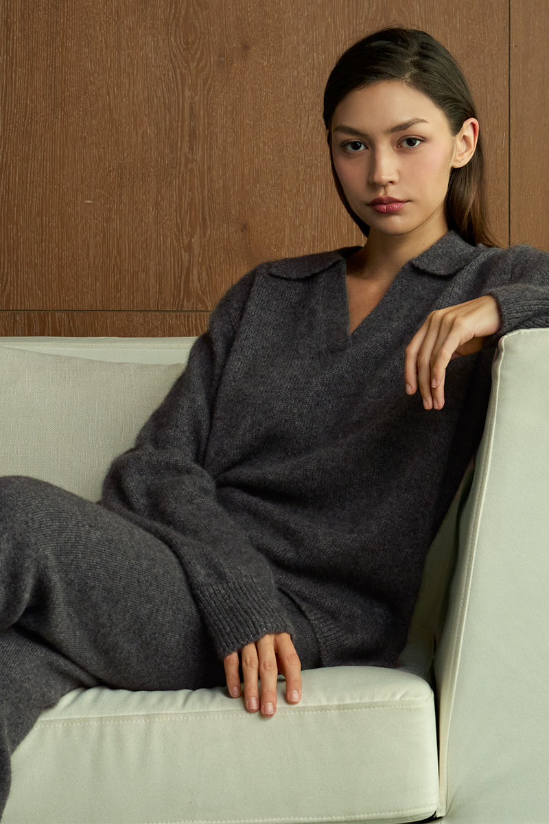 Gray MANITO Purity women's polo knit top, a stylish sweater with a classic collar and ribbed cuffs, displayed on a mannequin.
