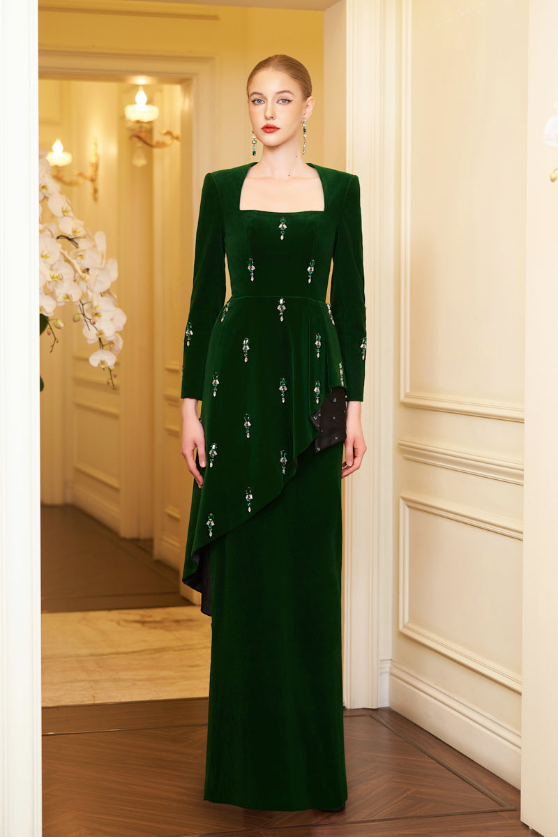 QUEEN ANNE EMERALD COLUMN GOWN - CULT MIA