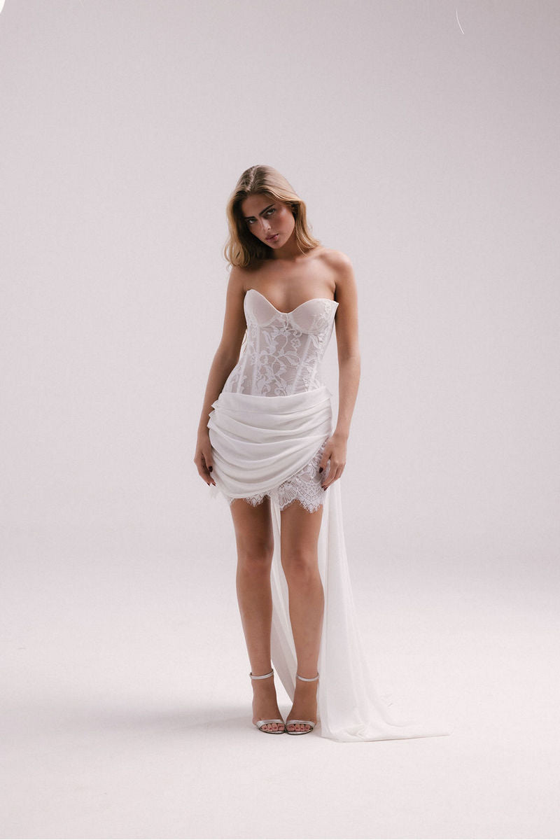 Francisco Arce LUMI mini dress with a stylish fit and elegant design, perfect for casual or semi-formal occasions.