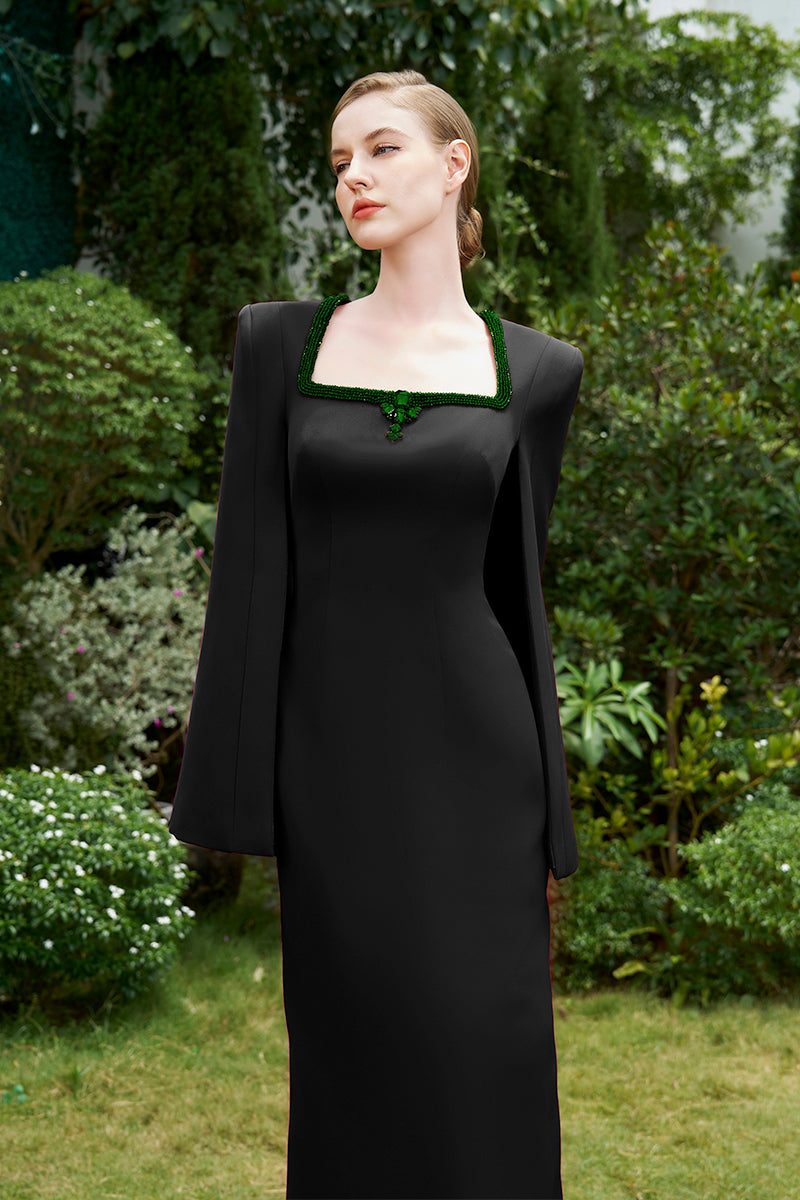 BLACK COLUMN EVENING GOWN WITH TRAPEZE NECKLINE AND LONG SLIT SLEEVES - CULT MIA