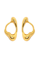 Gold earrings from Eugenia Ospina's Renaser collection, featuring sleek, stylish design with a polished finish.