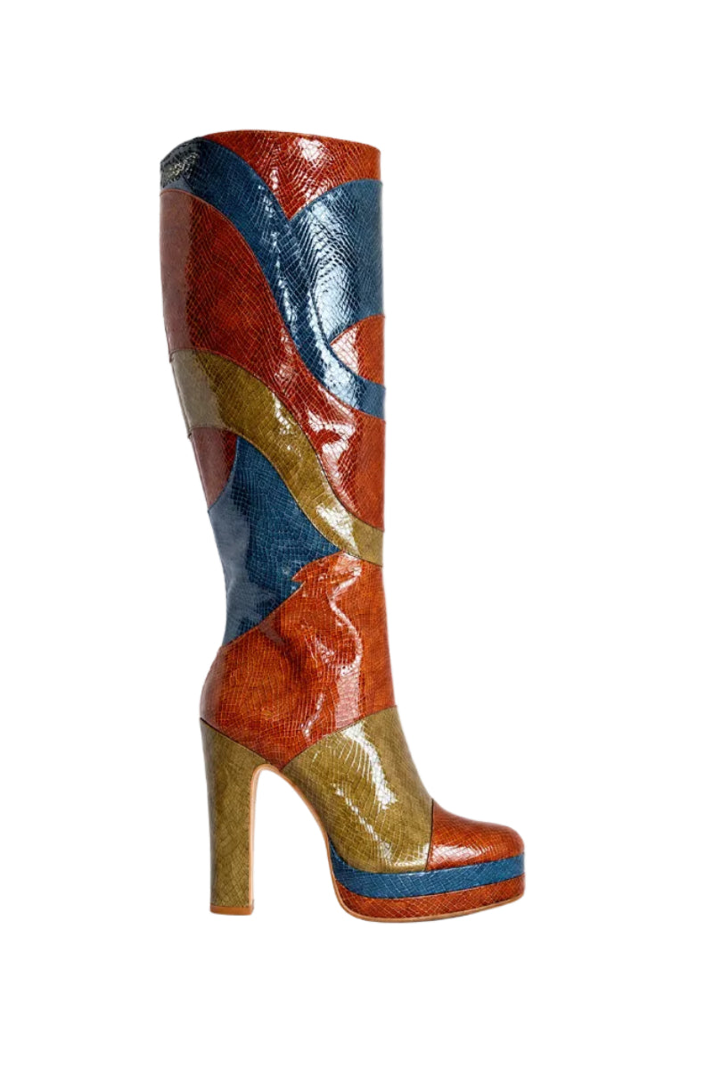 Terry de Havilland RIVER NEW YORK boots in black leather with gold-tone accents, featuring a sleek ankle-high design and pointed toe.