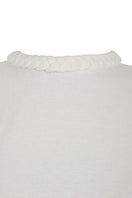 White ruched braided T-shirt by MAZ Manuela Álvarez, casual tops with textured braided details and a fitted, stylish design.