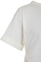White ruched braided T-shirt by MAZ Manuela Álvarez, casual top with textured braided details and a fitted silhouette.