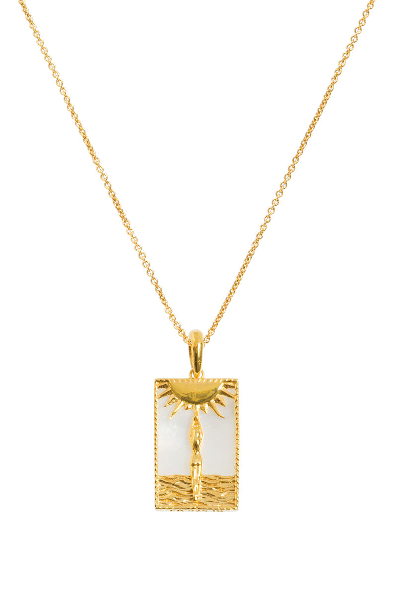 RECTANGLE WOMAN AND SUN NECKLACE IN GOLD VERMEIL