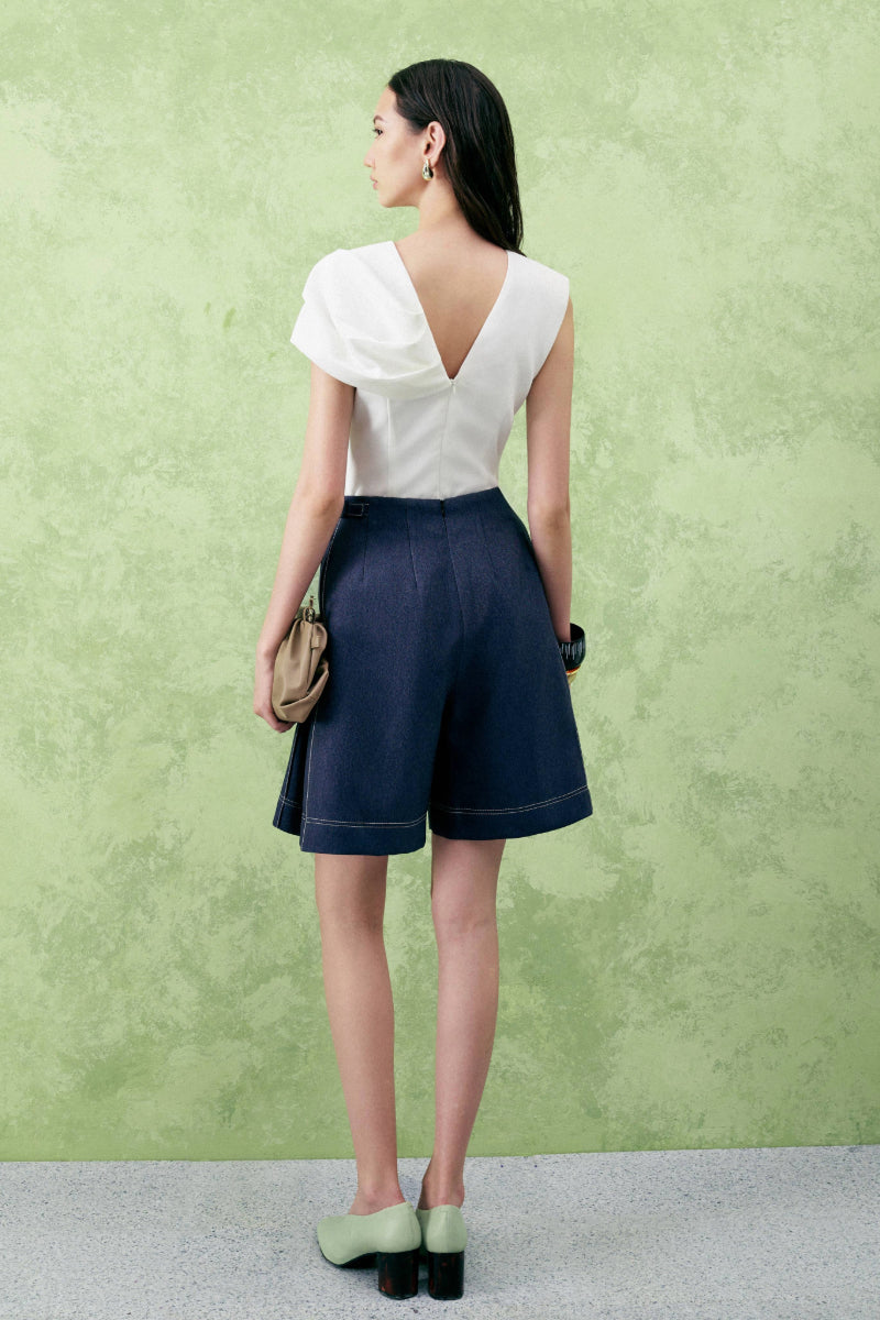 MAGNOLIA STRAIGHT SIDE POCKET DENIM ABOVE THE KNEE CULOTTES - CULT MIA