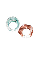 Set of SALVÁREA SOPLO rings in various sizes, featuring sleek and modern designs for stylish everyday wear.