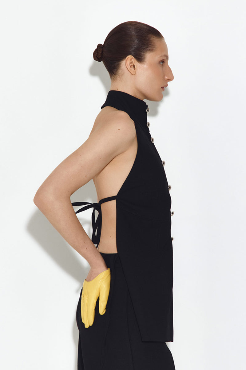 WOOL TOP IN BLACK - CULT MIA