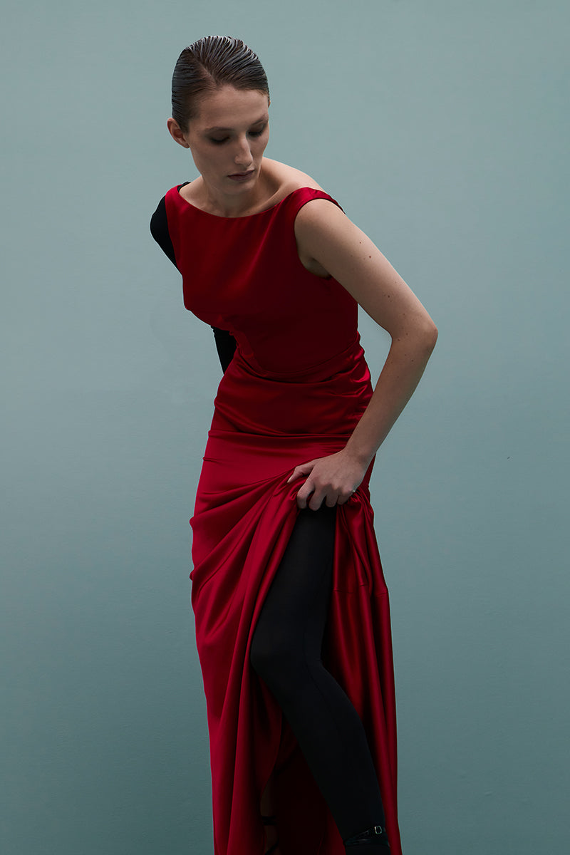 MARBLE GOWN IN RED - CULT MIA