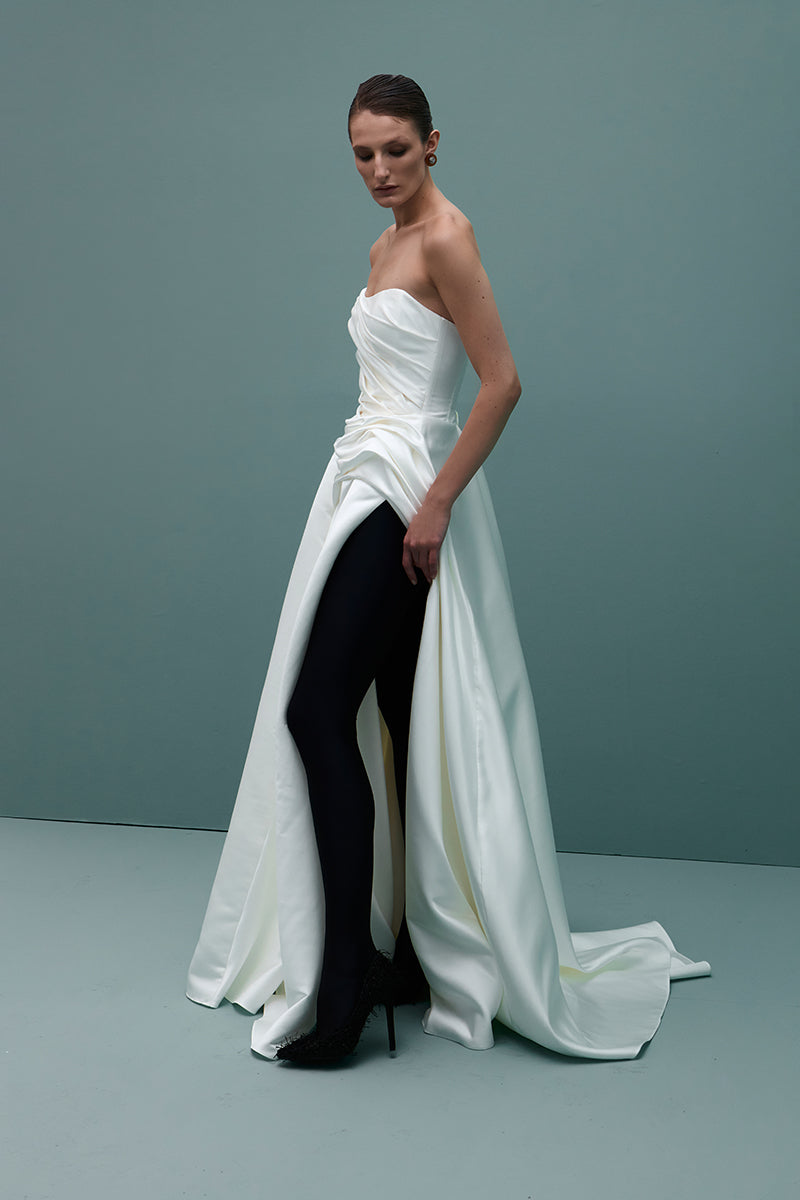 ANGEL GOWN IN OFF WHITE - CULT MIA