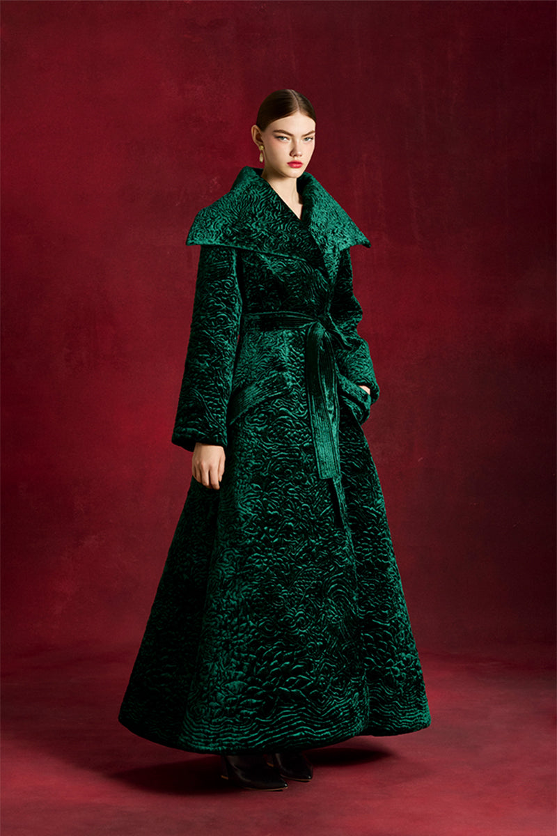 Le Thanh Hoa Verdant Coat featuring a stylish, tailored design with a vibrant green color and modern silhouette.