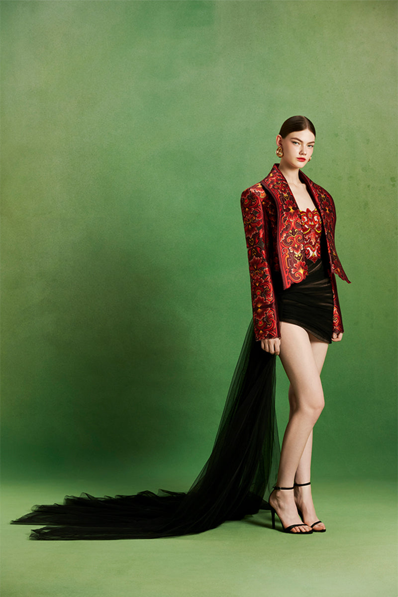 Le Thanh Hoa Imperial Edge Set of mini dresses, stylish and modern, shown in a layered design with vibrant colors.