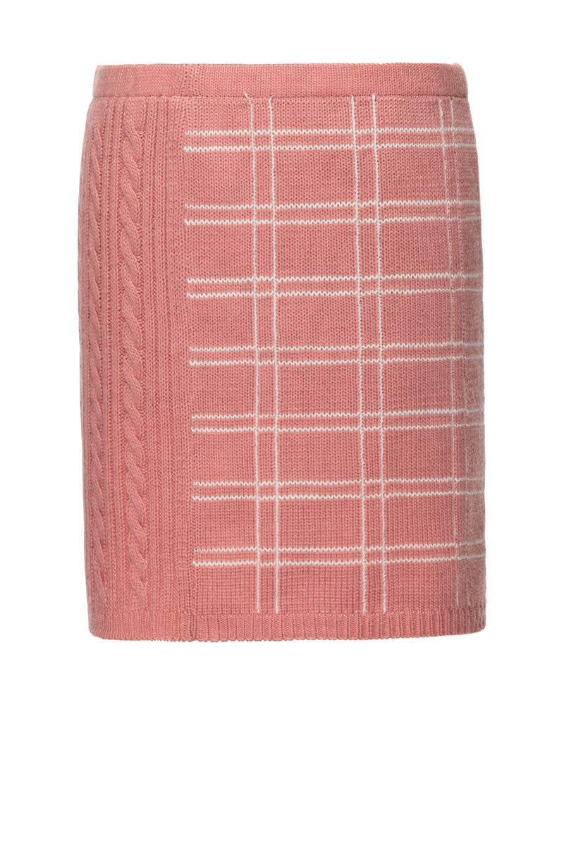 Soft pink checked knit mini skirt by Liya, featuring a cozy, stylish design with a fitted waistband and classic check pattern.