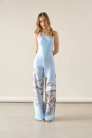 Tinta Latina Solei pants in blue print with a relaxed fit, featuring a stylish design and comfortable waistband.