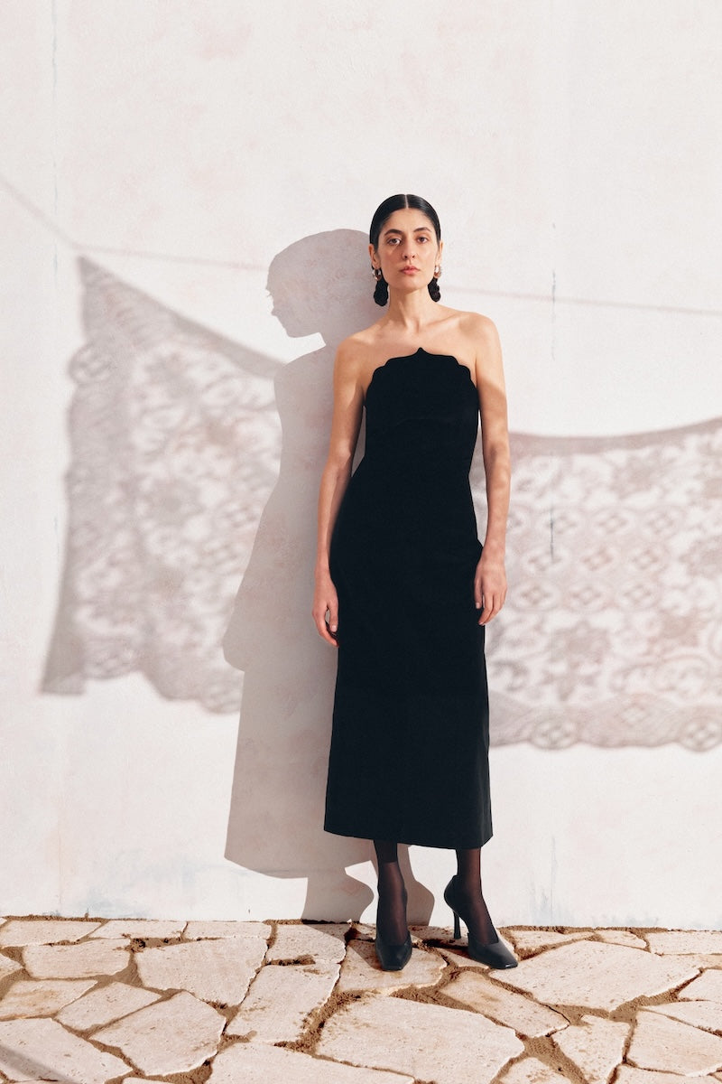 midi flowy black dress Black Flowy Midi Dress
