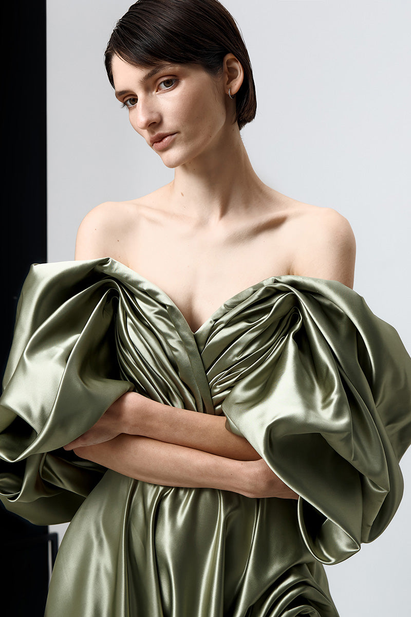 VOLUME SCULPTED DRESS IN OLIVE - CULT MIA