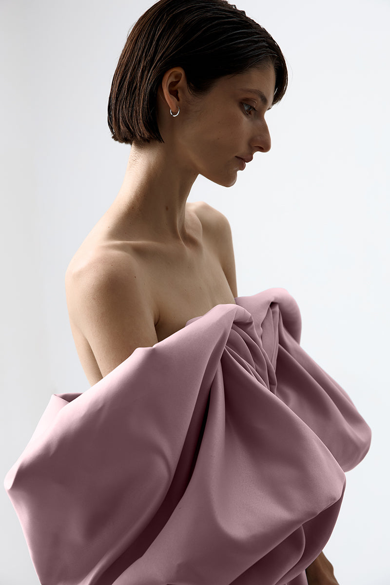 VOLUME SCULPTED DRESS IN PINK POWDER - CULT MIA