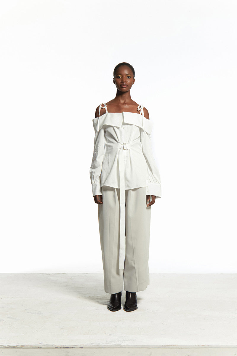 TAILORED EMBROIDERED SABRINA SLEEVE TOP - CULT MIA