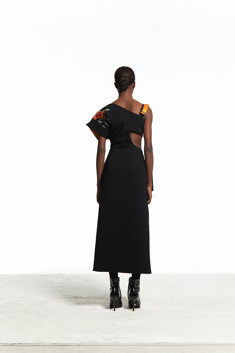 SIGNATURE EMBROIDERED KIMONO DRESS - CULT MIA