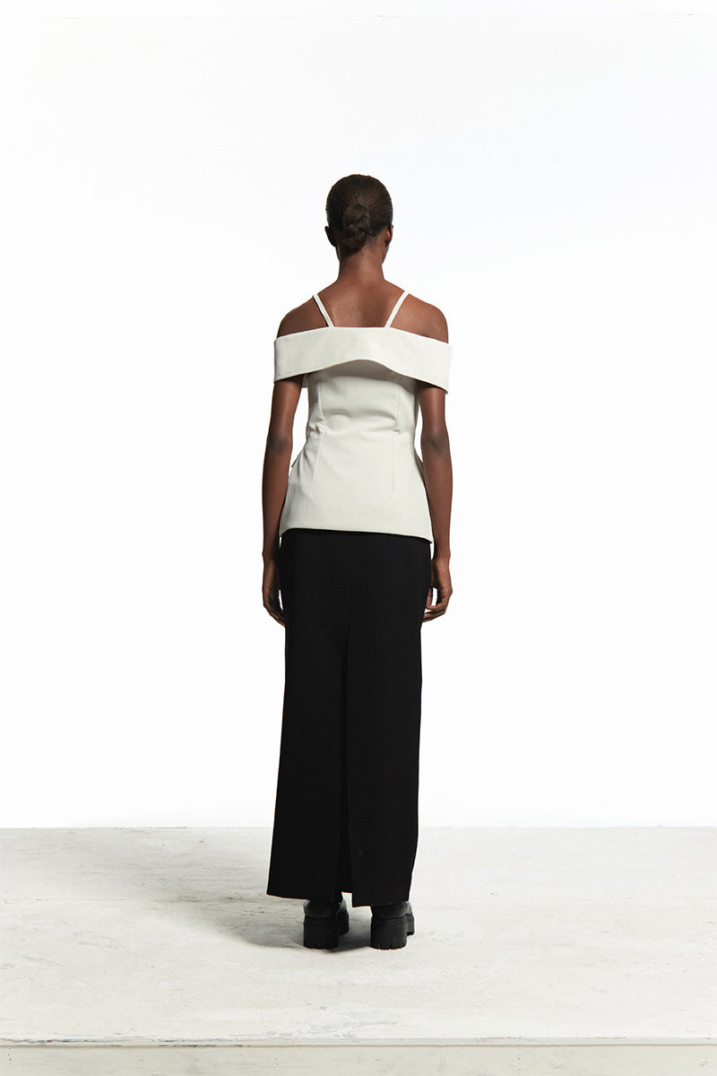 TAILORED FOG TOP WITH SABRINA SLEEVE - CULT MIA