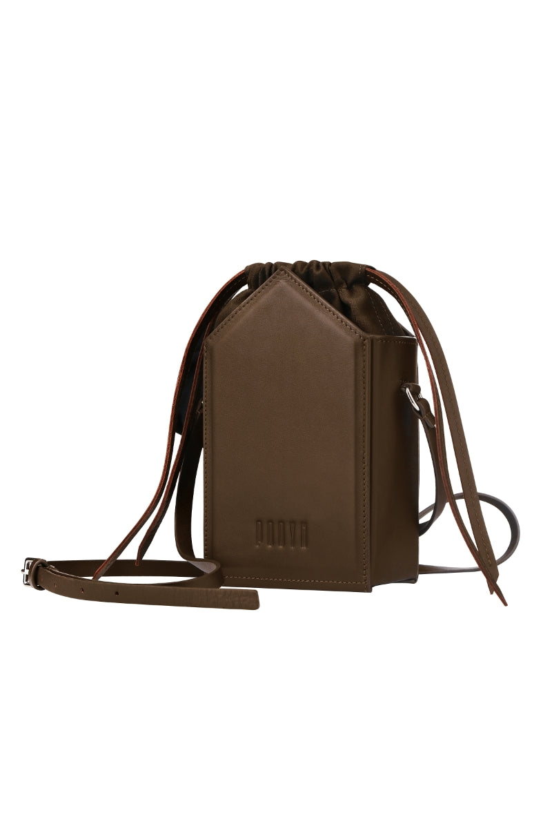 Brown PODYH VITRYAK shoulder bag with adjustable strap and sleek design, suitable for casual and formal wear.