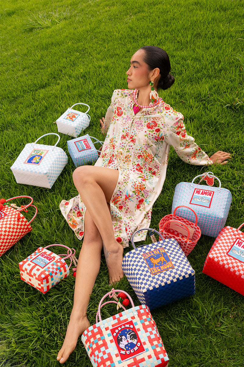 LOVE ZUNCHO HANDBAG SMALL IN RED
