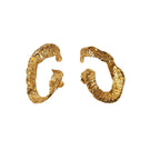 Sara & Flora Trozo de Sol hoops earrings featuring sun-shaped gold-tone design.