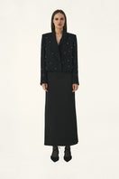 Black KRIS MARÁN shorten jewelry blazer, a stylish jacket with sleek design and tailored fit, ideal for modern fashion.
