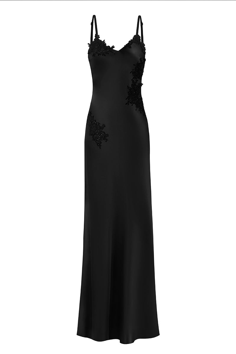 SIGNATURE V NECK LACE MAXI DRESS IN BLACK