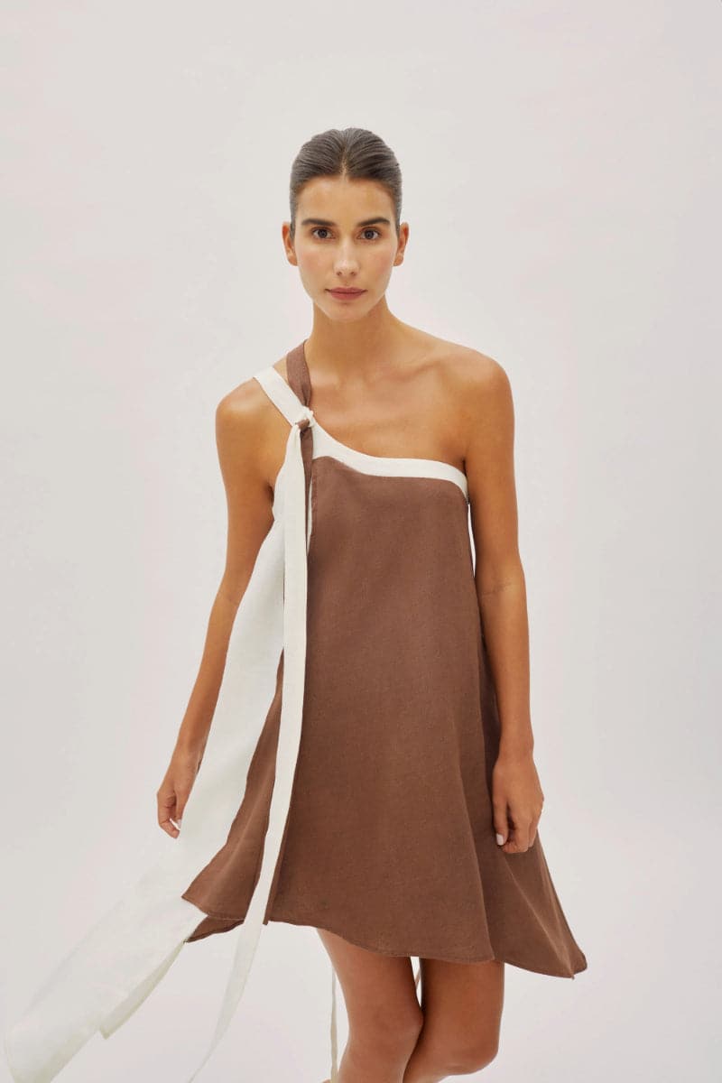 SOLEIL TWO-TONE LINEN BELT DRESS - CULT MIA