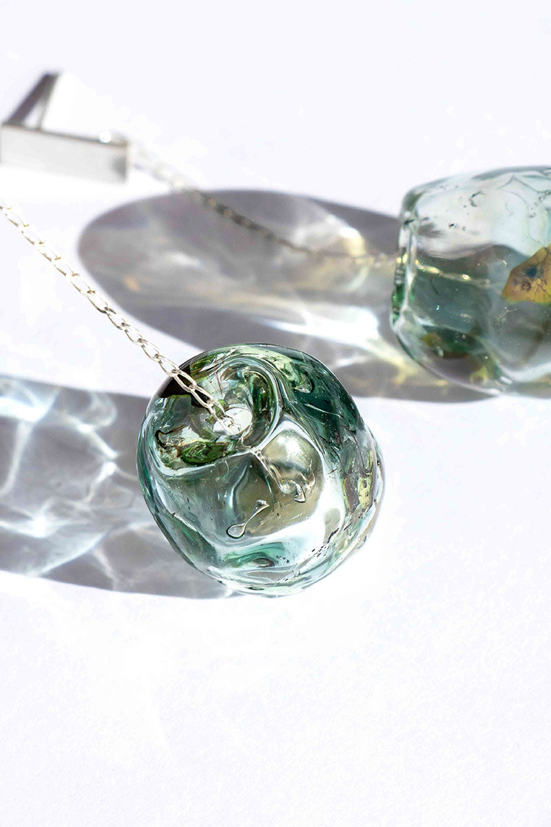 SOPLO S EARRINGS IN GREEN