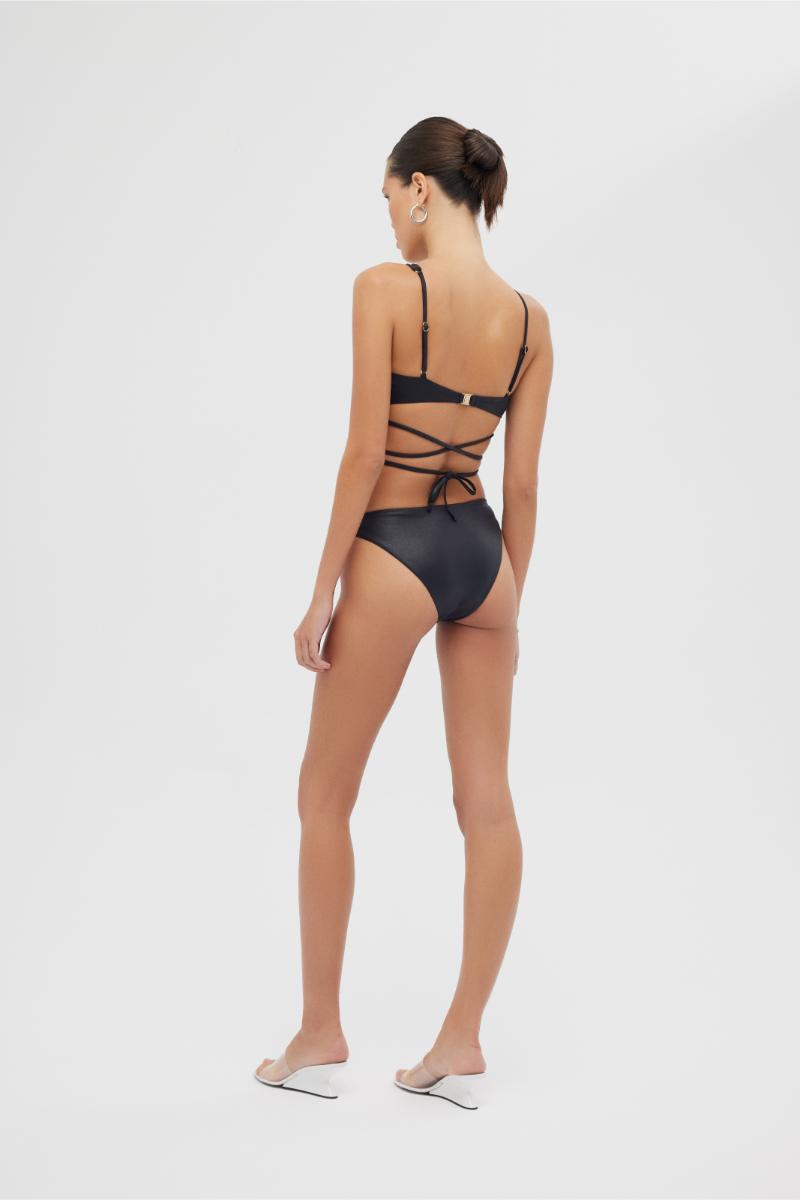 Shiny black Sue bikini set by Maliluha featuring a stylish two-piece swimsuit with sleek design and adjustable straps.